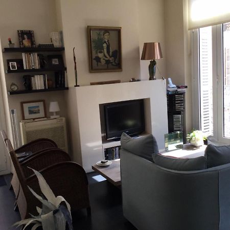 Chambre 1 Personne Avec Terrasse Centre Ville Marseille 3 Nuits Min , Femme Uniquement ภายนอก รูปภาพ