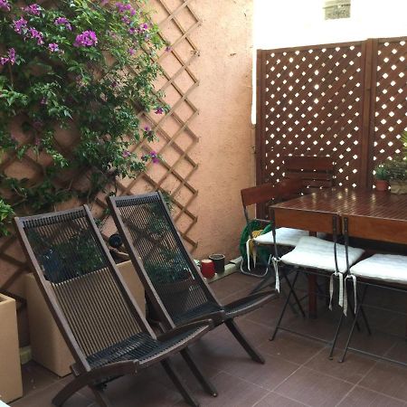 Chambre 1 Personne Avec Terrasse Centre Ville Marseille 3 Nuits Min , Femme Uniquement ภายนอก รูปภาพ