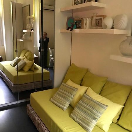 Chambre 1 Personne Avec Terrasse Centre Ville Marseille 3 Nuits Min , Femme Uniquement ภายนอก รูปภาพ