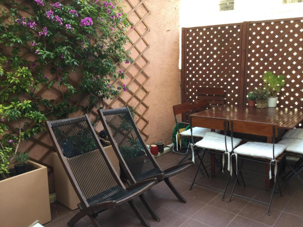 Chambre 1 Personne Avec Terrasse Centre Ville Marseille 3 Nuits Min , Femme Uniquement ภายนอก รูปภาพ